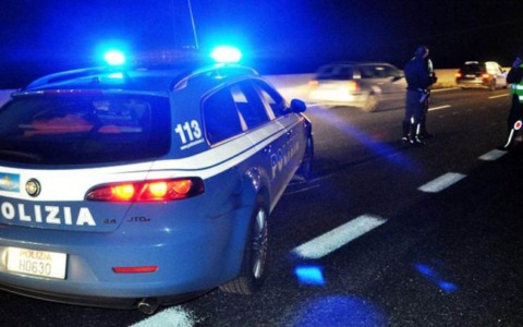 Un uomo muore dopo aver rubato un camion, complici arrestati a Quincinetto