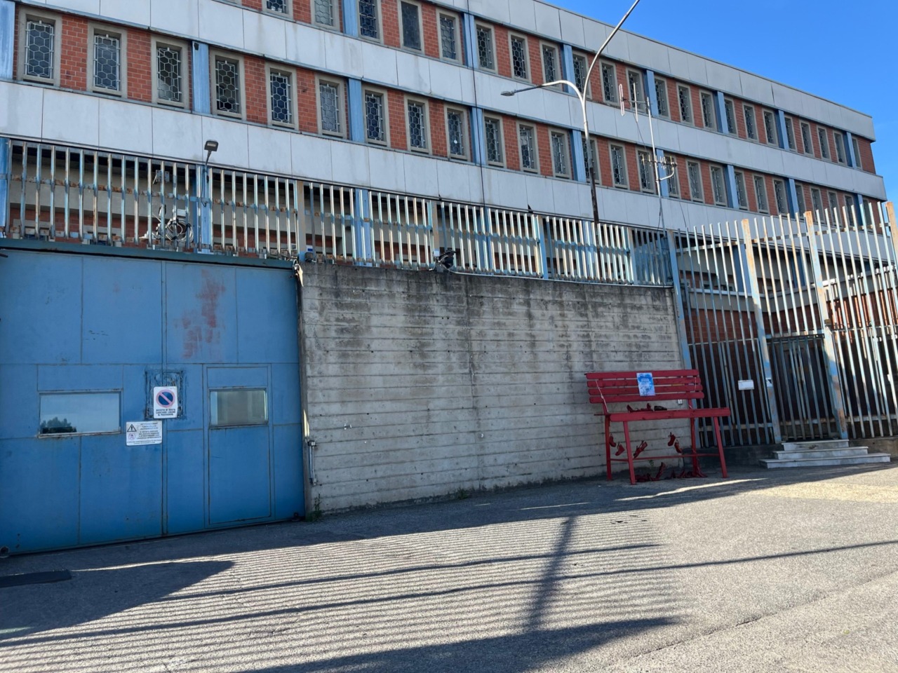 Ivrea, violenza in carcere: quattro agenti feriti durante un’aggressione