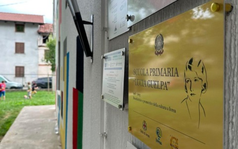 Inaugurata la targa commemorativa per Lucia Guelpa nella scuola di San Bernardo