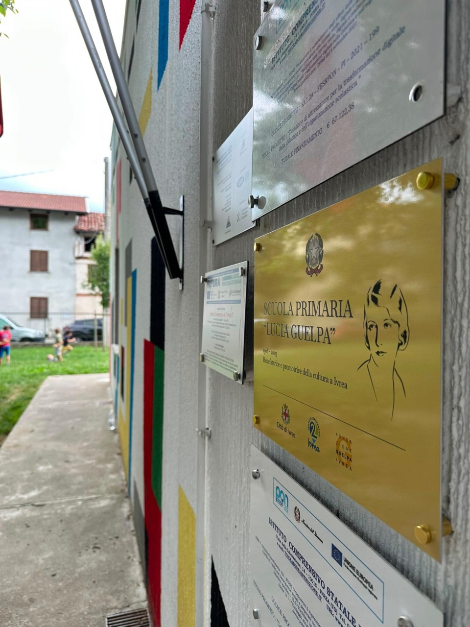 Inaugurata la targa commemorativa per Lucia Guelpa nella scuola di San Bernardo
